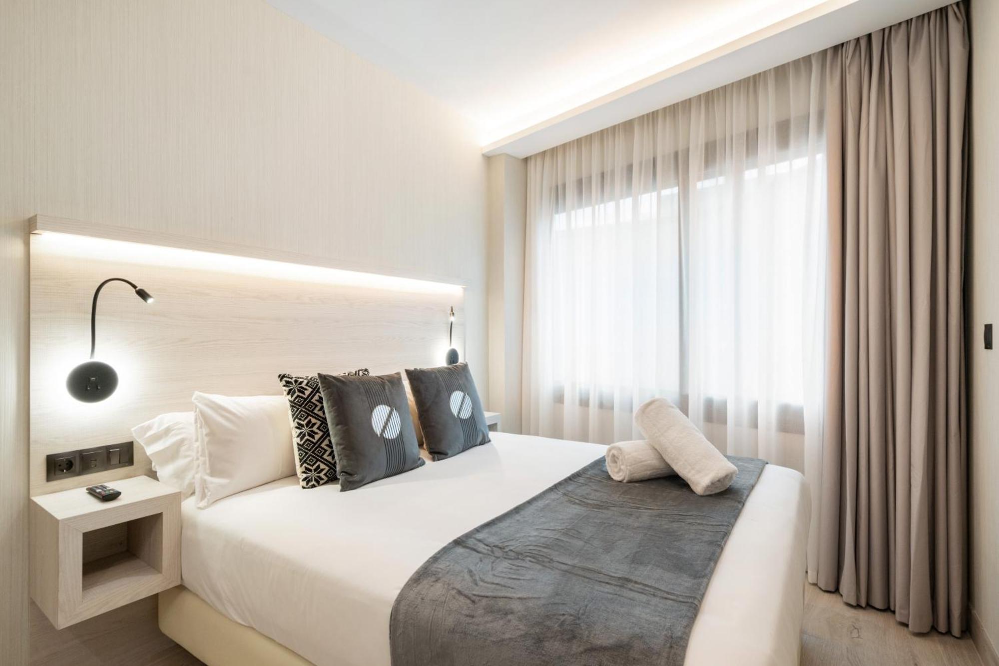Dobo Madrid Sb20 Apartment Ngoại thất bức ảnh