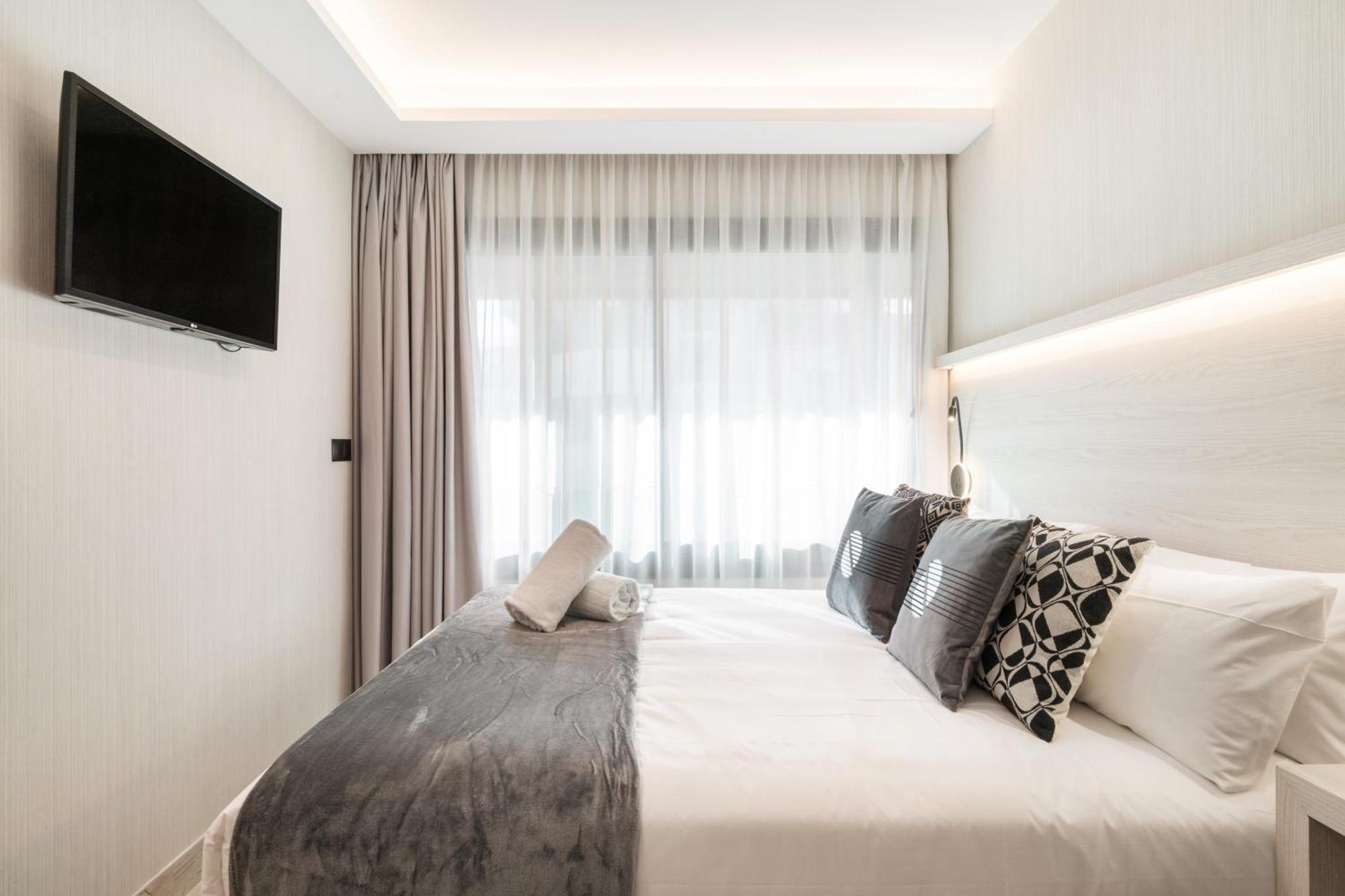 Dobo Madrid Sb20 Apartment Ngoại thất bức ảnh