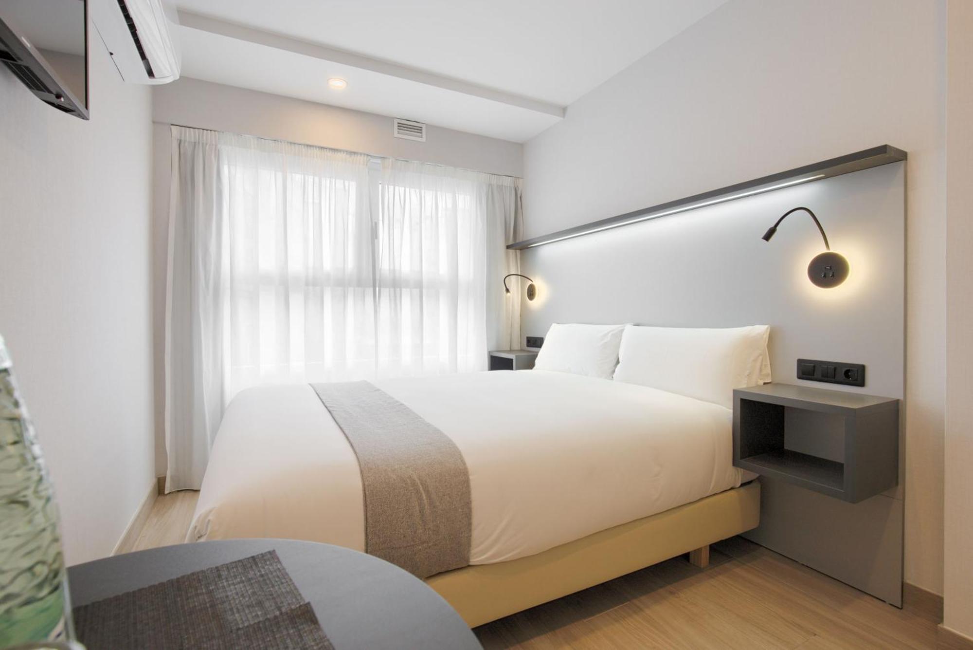 Dobo Madrid Sb20 Apartment Ngoại thất bức ảnh